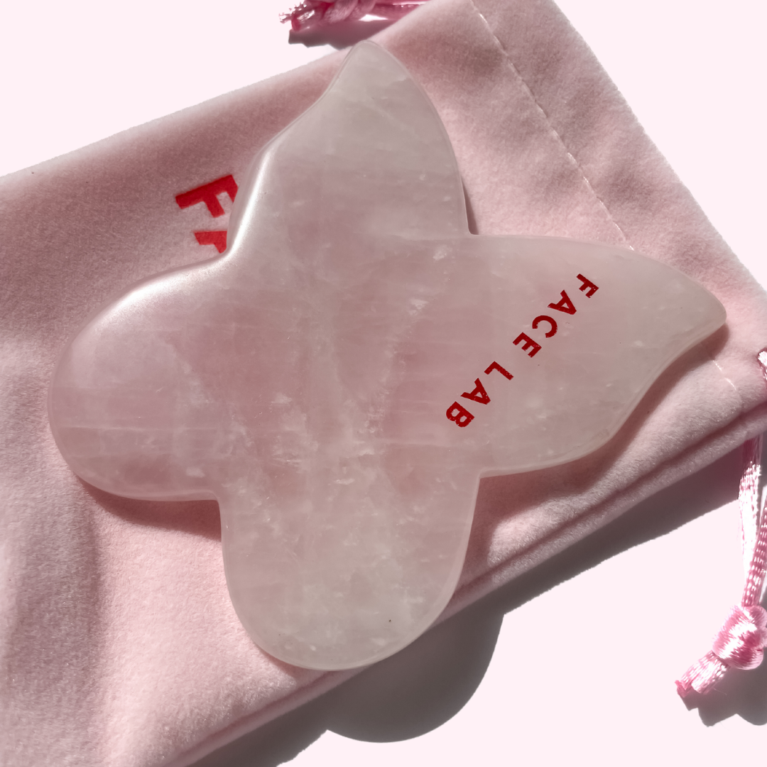 Gua Sha Papillon en Quart Rose